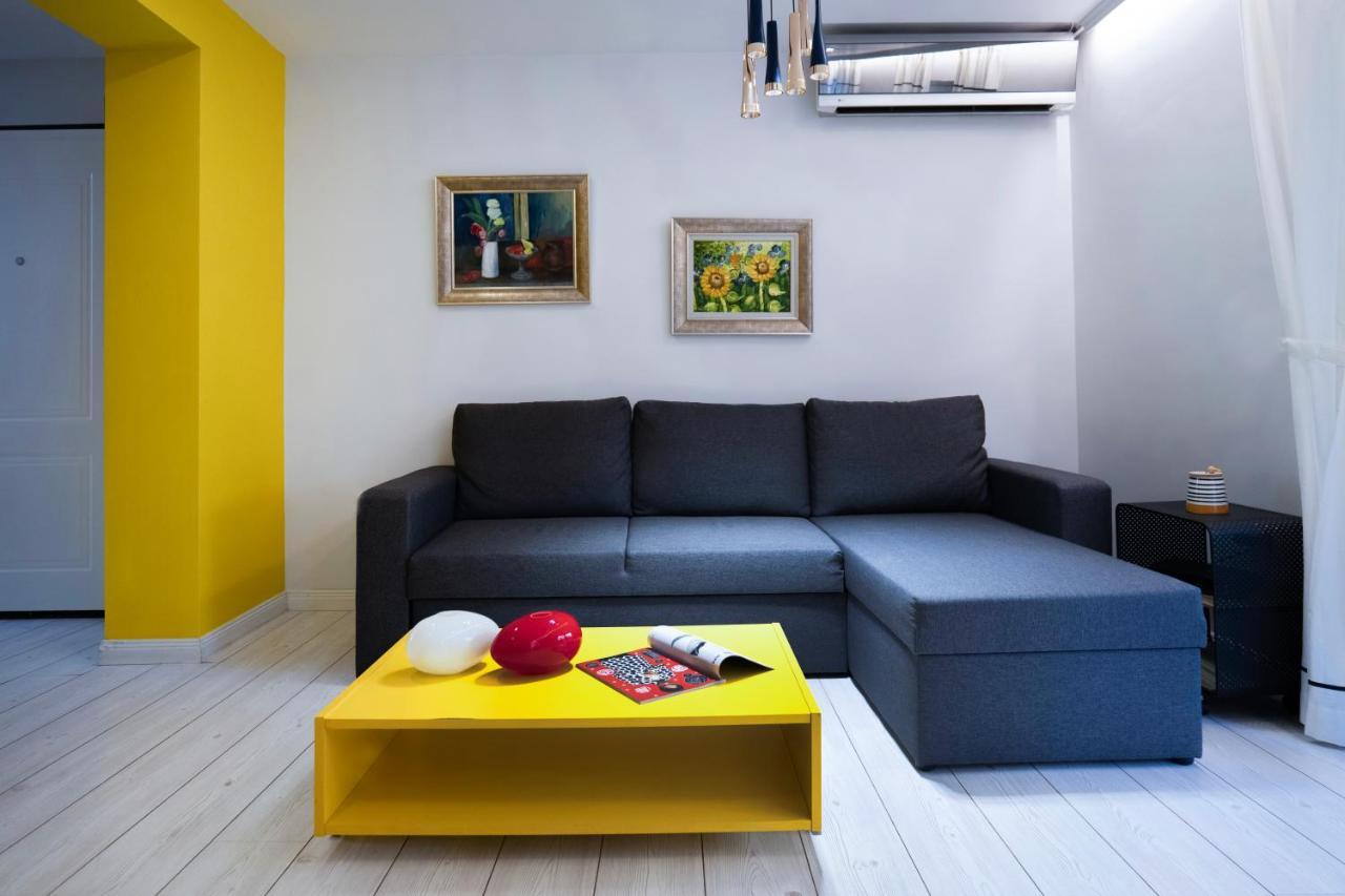 טיראנה Enxhi'S Apartment מראה חיצוני תמונה