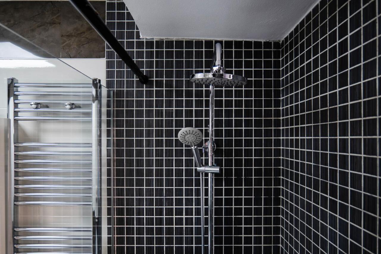 טיראנה Enxhi'S Apartment מראה חיצוני תמונה
